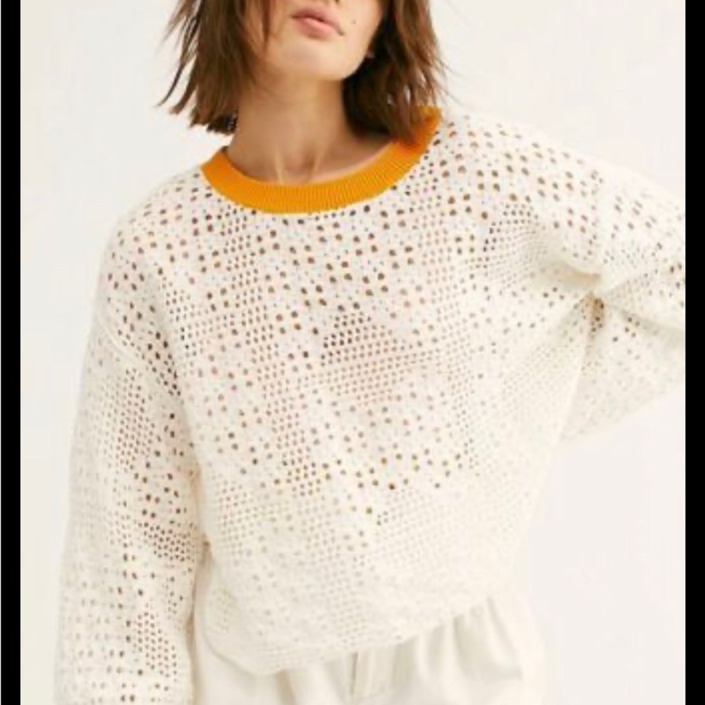 Puff sleeve crop crochet sweater